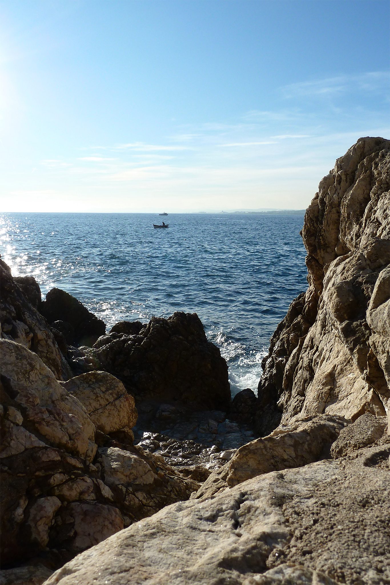 Fischerboot vor Nizza warum Côte d'Azur