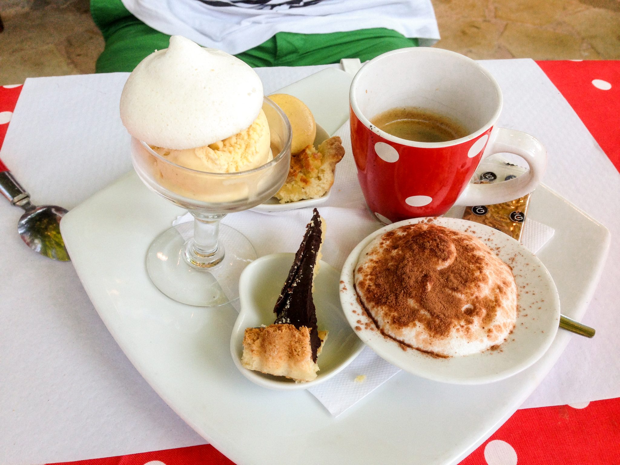 café gourmand